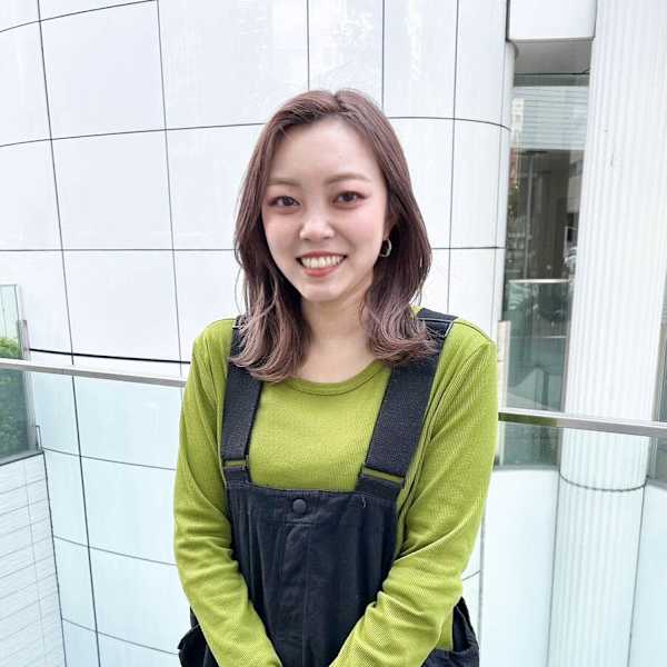 Lolonois 梅田【ロロネー ウメダ】のスタッフ紹介。平川 夏海