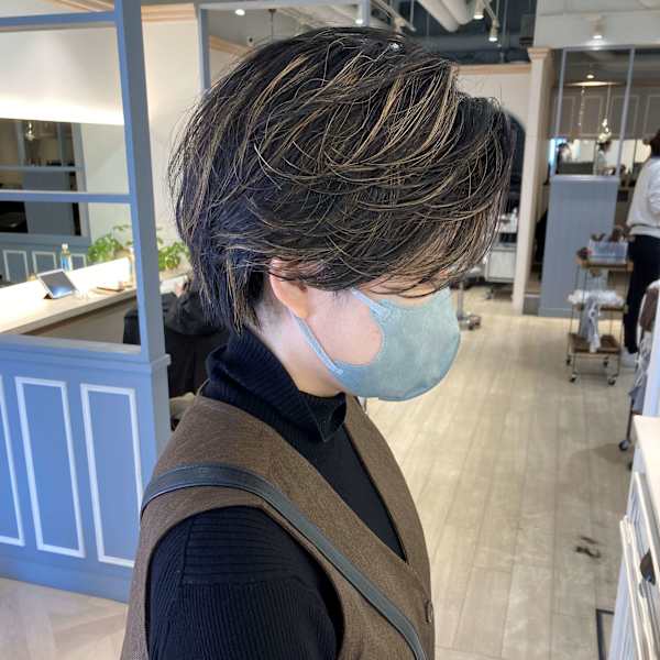 人気髪形黒髪ハイライトハンサムショート赤羽駅徒歩3分美容室