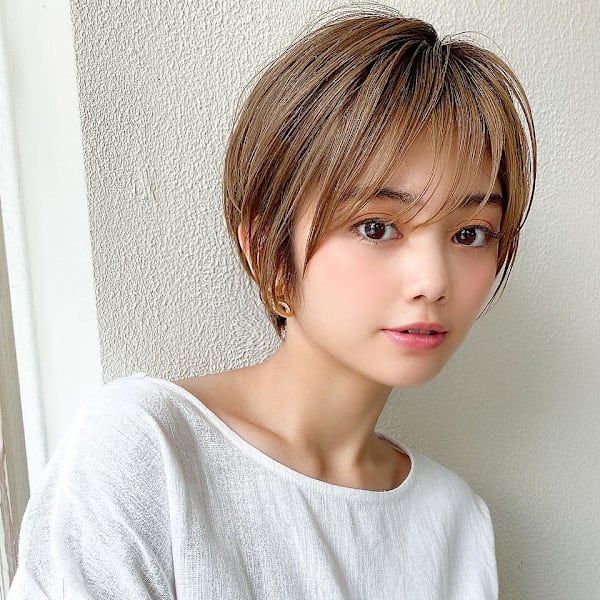 美髪大人ショート丸みマッシュショートイメチェン分け目なし