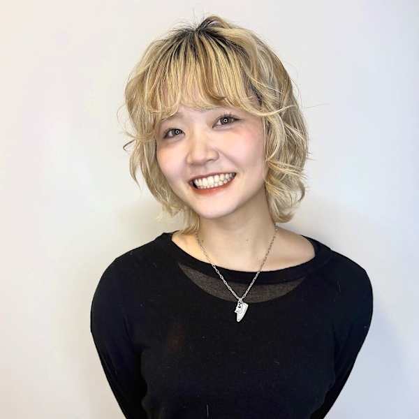 terrace hair & botanical【テラス ヘア アンド ボタニカル】のスタッフ紹介。saki