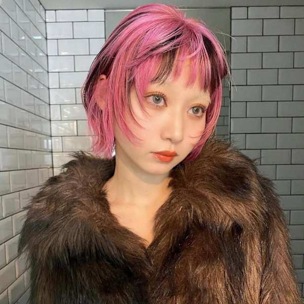 ピンク×ブラックミニボブ(AYAMI)