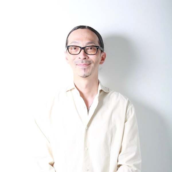 GRANLUXE -hair-【グランリュクスヘア】のスタッフ紹介。根来 光