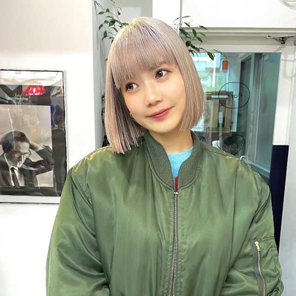 ハイトーンボブ、ホワイトベージュ|Anjeriina