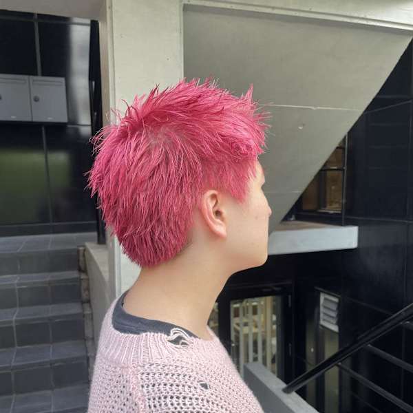 スパイキーショート/ビビットピンク/メンズショート|ACT 表参道店