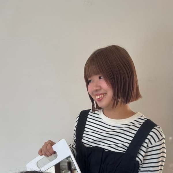 ture by LARANJE 横川店【チュールバイラランジェヨコガワテン】のスタッフ紹介。塚川 輝莉花
