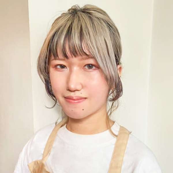 twelor~自爪を削らない★パラジェル専門店~【トゥエラジヅメヲケズラナイパラジェルセンモンテン】のスタッフ紹介。ミョウノ