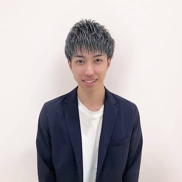 HAIR MAKE age 天神西通り店【ヘアメイク アージュ テンジンニシドオリテン】のスタッフ紹介。谷川 拓夢