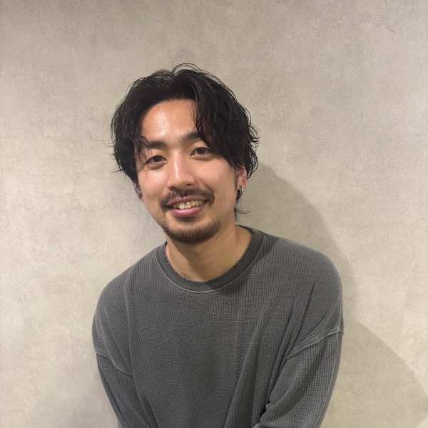 miu by KENJE【ミューバイケンジ】のスタッフ紹介。清水 大誠