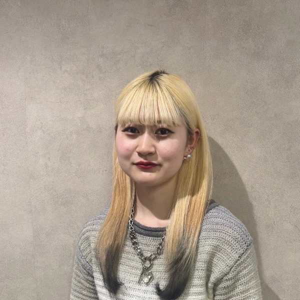 miu by KENJE【ミューバイケンジ】のスタッフ紹介。岩下瑚彩
