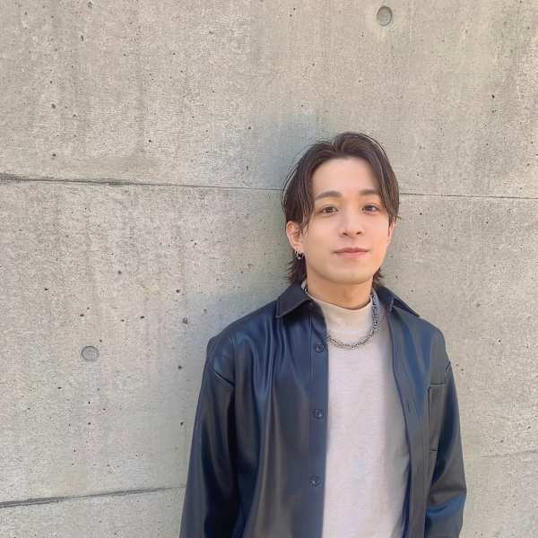 GLADGE 池袋 【グラッジ】【グラッジ】のスタッフ紹介。Riku