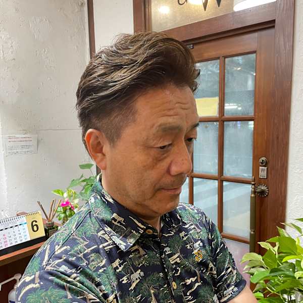 オールバック風スタイル