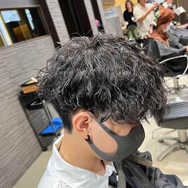 奈良メンズツイストスパイラルパーマ香芝メンズパーマアイブロウ