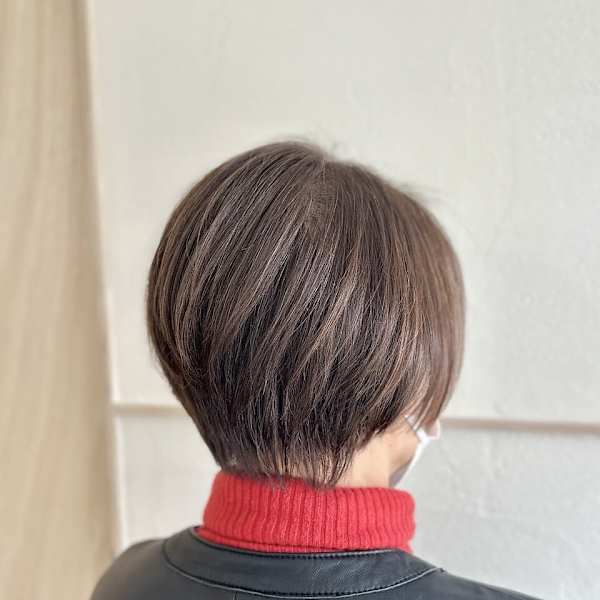 エイジング白髪ぼかしショート