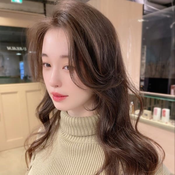 Louwe 沖縄新都心 ×　ヘアスタイル