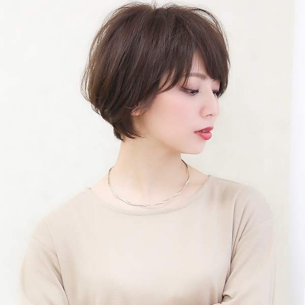 大人かわいい大人ボブ小顔マッシュ耳かけナチュラルボブ