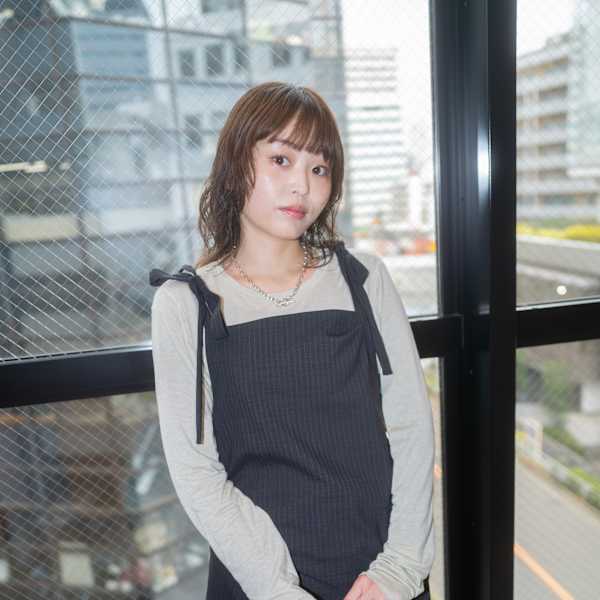 NERO HAIRSALON【ネロ ヘアサロン】のスタッフ紹介。倉畑 果歩