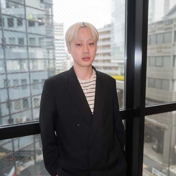 NERO HAIRSALON【ネロ ヘアサロン】のスタッフ紹介。塚本 幸司郎