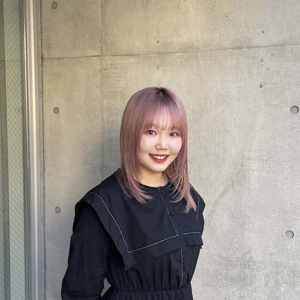 La.a.g.f harajuku【ラフ ハラジュク】のスタッフ紹介。Reina