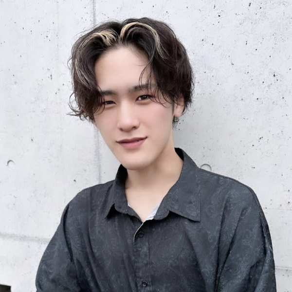 Lond aventus 池袋【ロンドアヴァントゥス イケブクロ】のスタッフ紹介。村上けいと 韓国ヘア