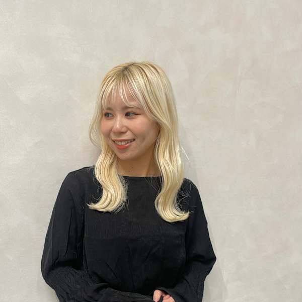 nico hair design【ニコ ヘアー デザイン】のスタッフ紹介。小野 茜