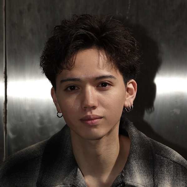 MENIN MEN'S SALON【メイン メンズサロン】のスタッフ紹介。比嘉 ひであき