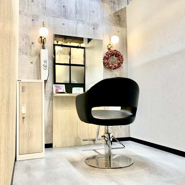 ECLART 大宮駅西口本店【エクラート オオミヤエキニシグチホンテン】のスタッフ紹介。小澤 郁美