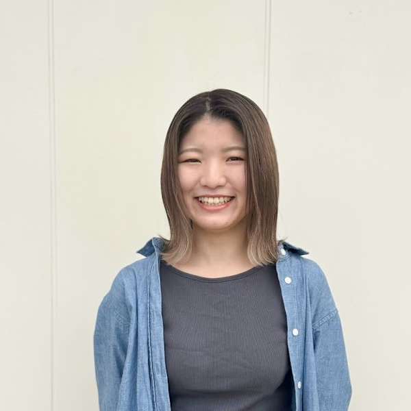 CLOE by LUVISM 新潟駅前店【クロエバイラヴィズム ニイガタエキマエテン】のスタッフ紹介。渡部 邦子