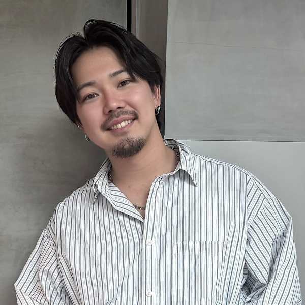 Charm by KENJE【シャルム バイ ケンジ】のスタッフ紹介。片山 裕樹