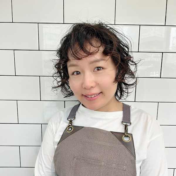 miel hair新宿 ケアブリーチ 髪質改善 スパ【ミエルヘアー ケアブリーチ カミシツカイゼン スパ】のスタッフ紹介。【mielhair新宿】SANO