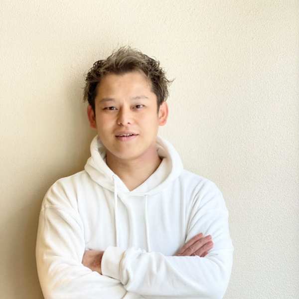 ahu【アフ】のスタッフ紹介。藤川 恒