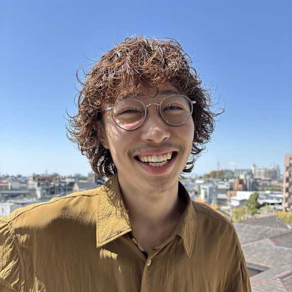 Magico 【マジコ】【マジコ】のスタッフ紹介。柴田実利也 [下北沢駅]