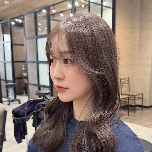 韓国顔まわりレイヤー／個室サロン美髪髪質改善トリートメント