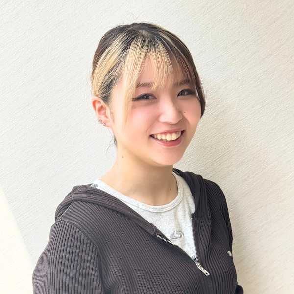 ECLART IriS 高田馬場店【エクラートイーリス】【エクラートイーリス タカダノババテン】のスタッフ紹介。三宅一歩