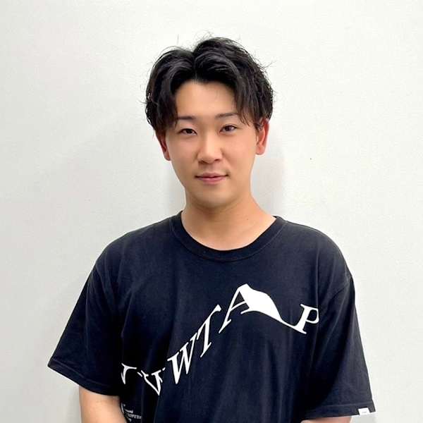 ペスカ 長町南店【ペスカ ナガマチミナミテン】のスタッフ紹介。岩槻海斗