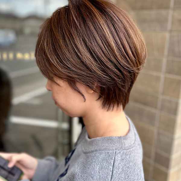 大人ショートボブ×ハイライト|r-chill hair
