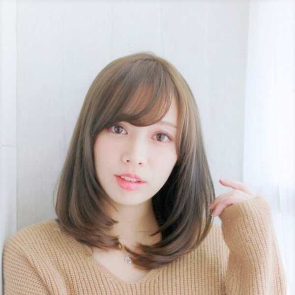 モテ髪うるツヤストレートロブ