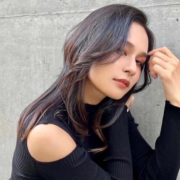 くびれ ウルフ レイヤー【銀座/有楽町】30代40代50代