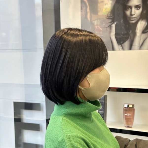 透明感ボブカラー