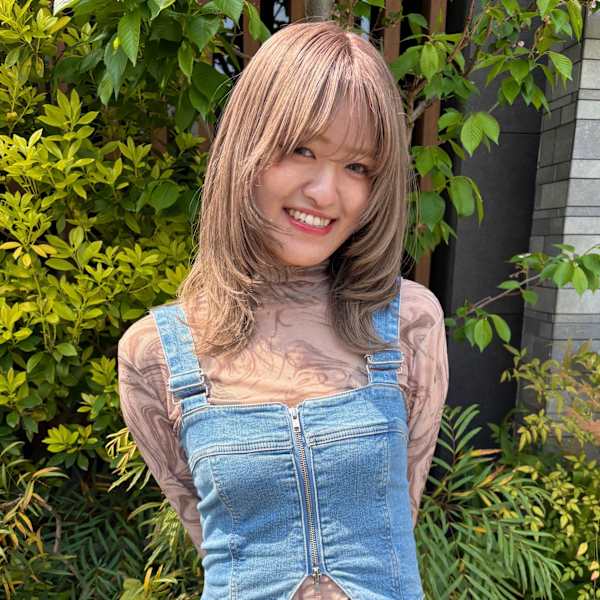 fleur by safari【フルール バイ サファリ】のスタッフ紹介。Mio