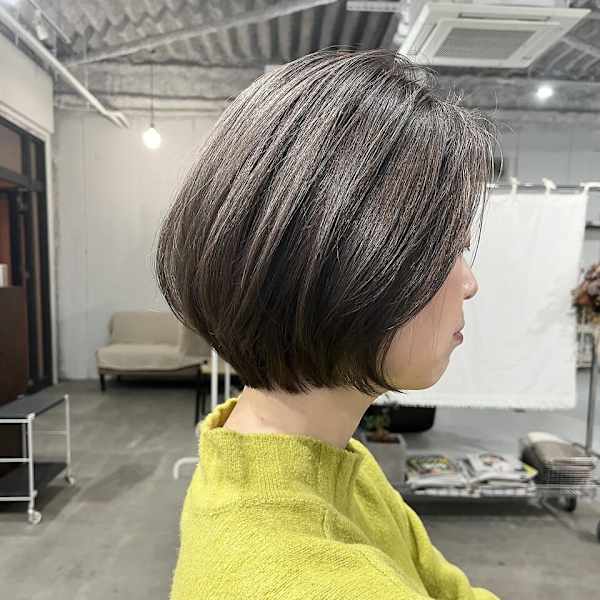 ダークグレージュ＊丸みショート＊大人レイヤー|AOZORA HAIR kaminoura