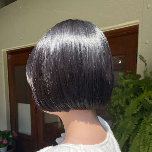 パッっとかわいい大人艶ボブ