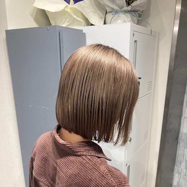 ミルクティーベージュ