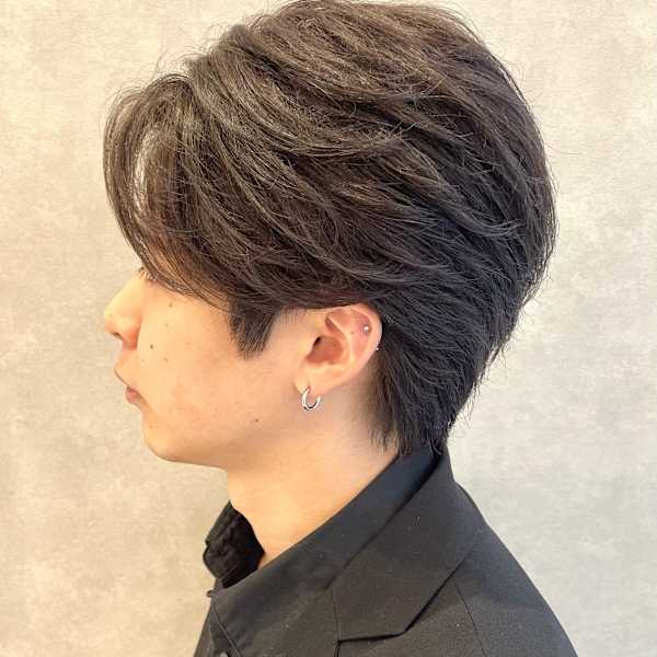 モテる男の髪型【フェザーショート】アッシュブラウンで艶カラー