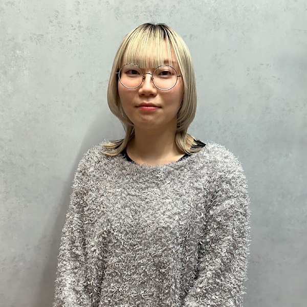 elena【エレナ】【エレナ】のスタッフ紹介。nene