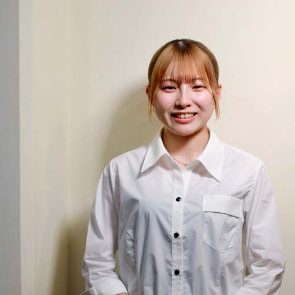 銀座マツナガ 新宿野村ビル店【ギンザマツナガ シンジュクノムラビルテン】のスタッフ紹介。櫻井 雛子