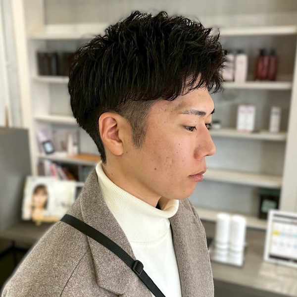 ツーブロック アップバング ビジネス 爽やか 眉カット