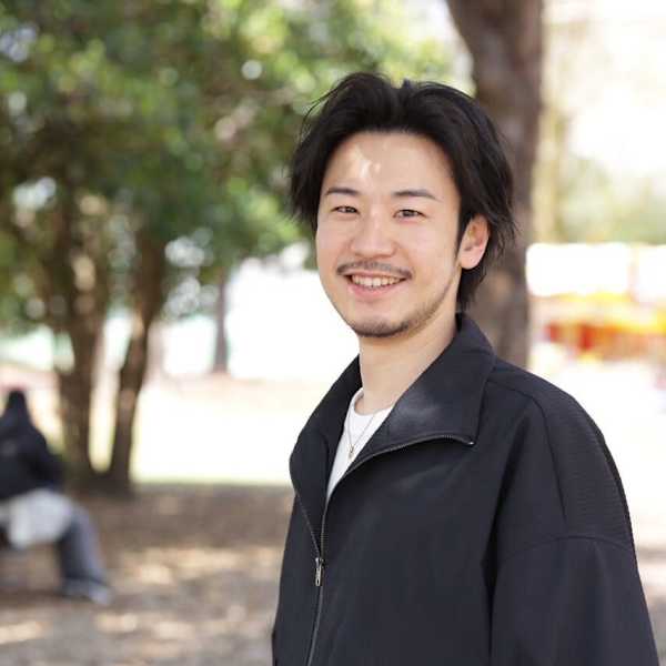 プランツヘアー博多【プランツヘアーハカタ】のスタッフ紹介。村田 裕治