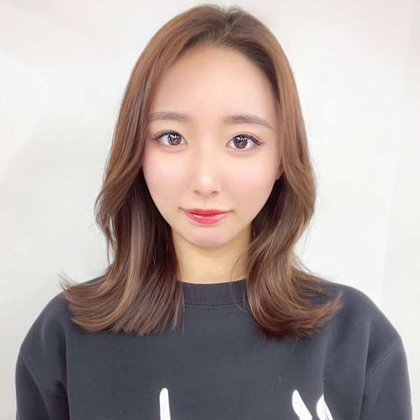 韓国ヘア STAR TOKYO 渋谷【レイヤーカット/メンズ/パーマ/メンズカット】【カンコクヘアスタートウキョウシブヤレイヤーカットメンズパーマメンズカット】のスタッフ紹介。宗方 結華 /韓国