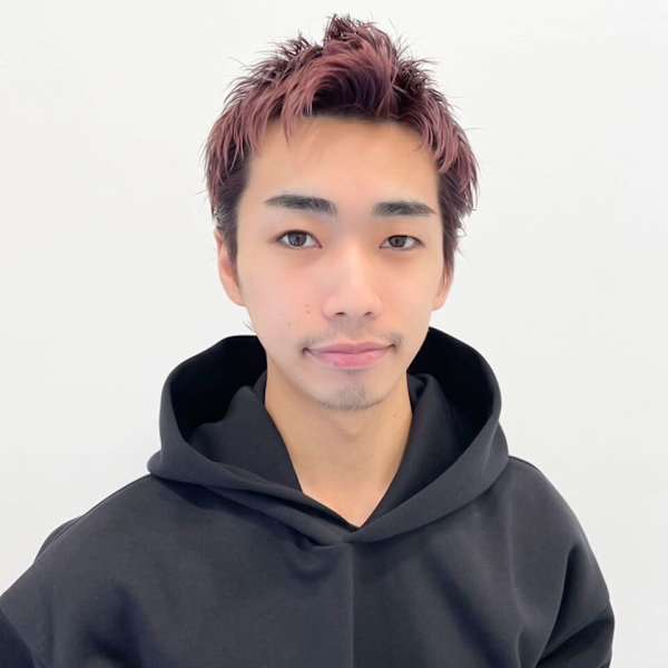 soar 髪質改善 レイヤーカット 【渋谷 髪質改善サロン】【ソア カミシツカイゼン レイヤーカット】のスタッフ紹介。高林拓斗 /メンズ