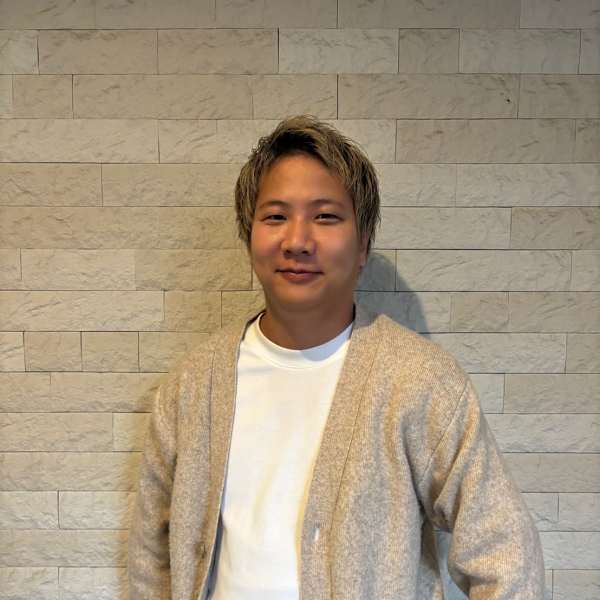 tasty prime 【テイスティ プライム】【テイスティ プライム】のスタッフ紹介。kosuke